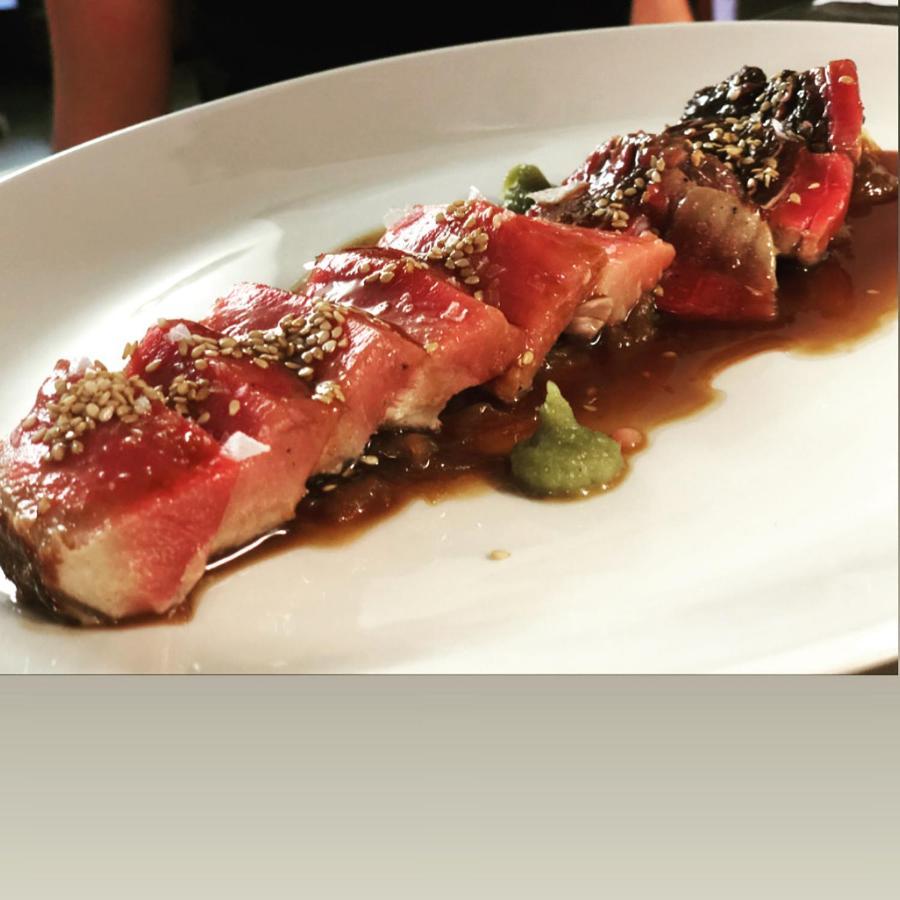 ל'אסטרטיט Hotel Marisqueria Cal Tet מראה חיצוני תמונה
